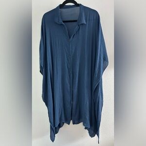 Relaxed Women's Button-Front Tunic in Dusty Blue